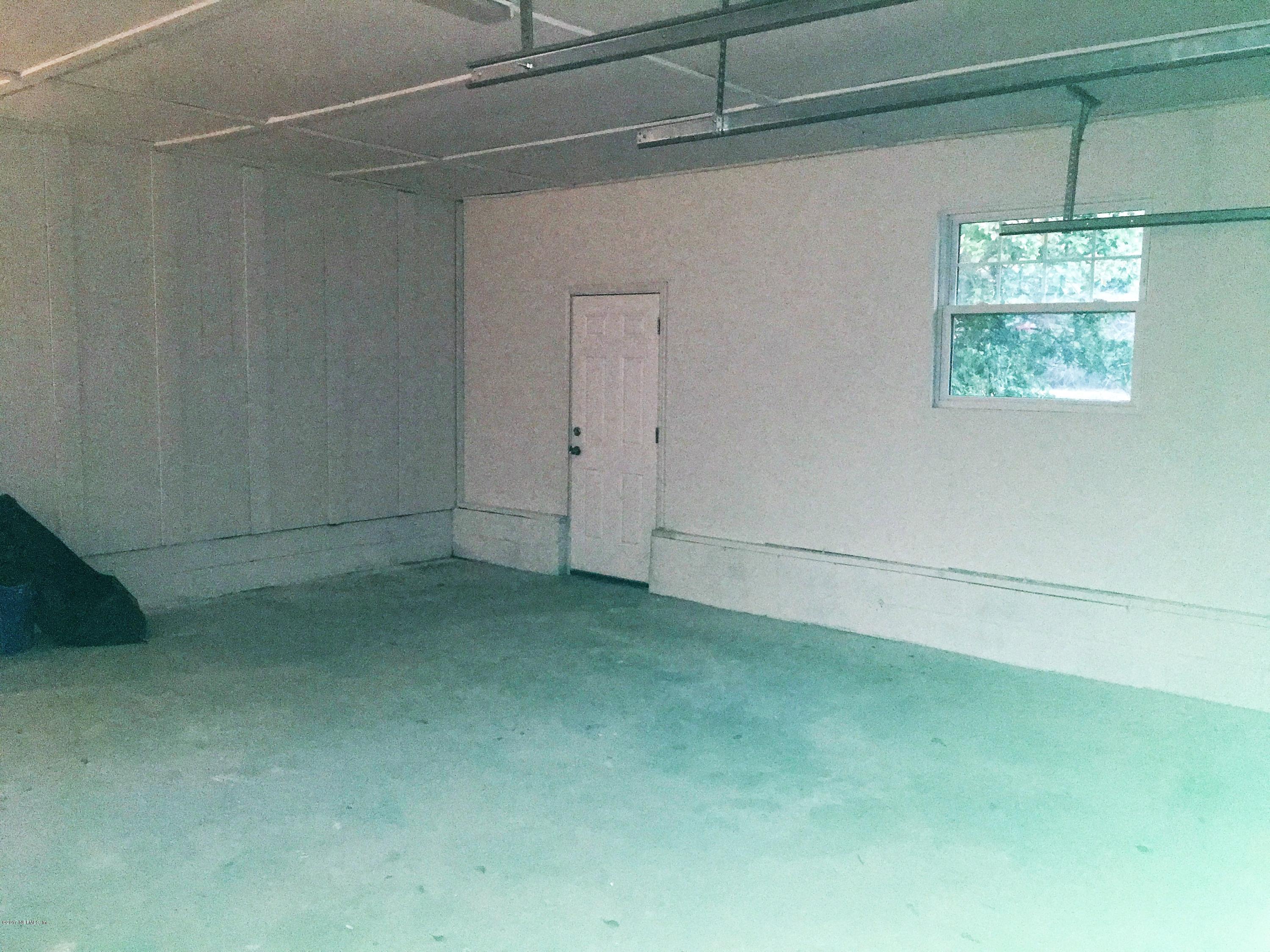 43663 Ratliff Road Callahan, FL 32011 - Photo 36 of 36 a view of a room with an empty space