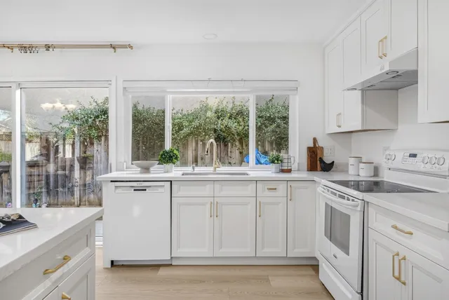 $1,390,000 | 6290 Mahan Drive, San Jose, CA 95123