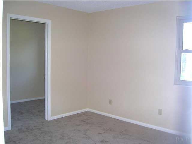 5605 Keystone Road Pensacola, FL 32504 - Photo 9 of 18 Additional bedroom