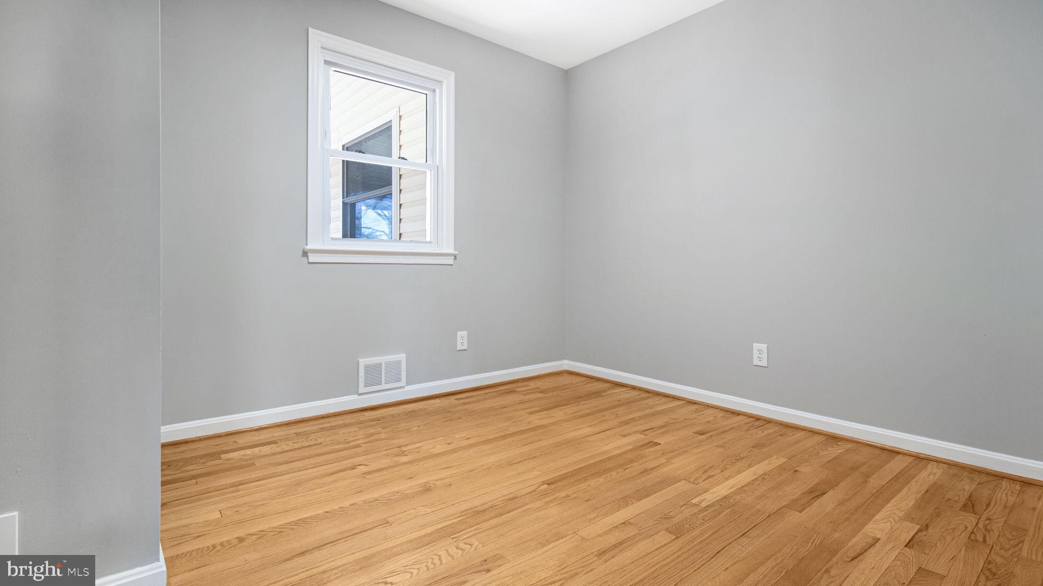 8708 Edmonston Road Berwyn Heights, MD 20740 - Photo 20 of 43 Gallery Image 20