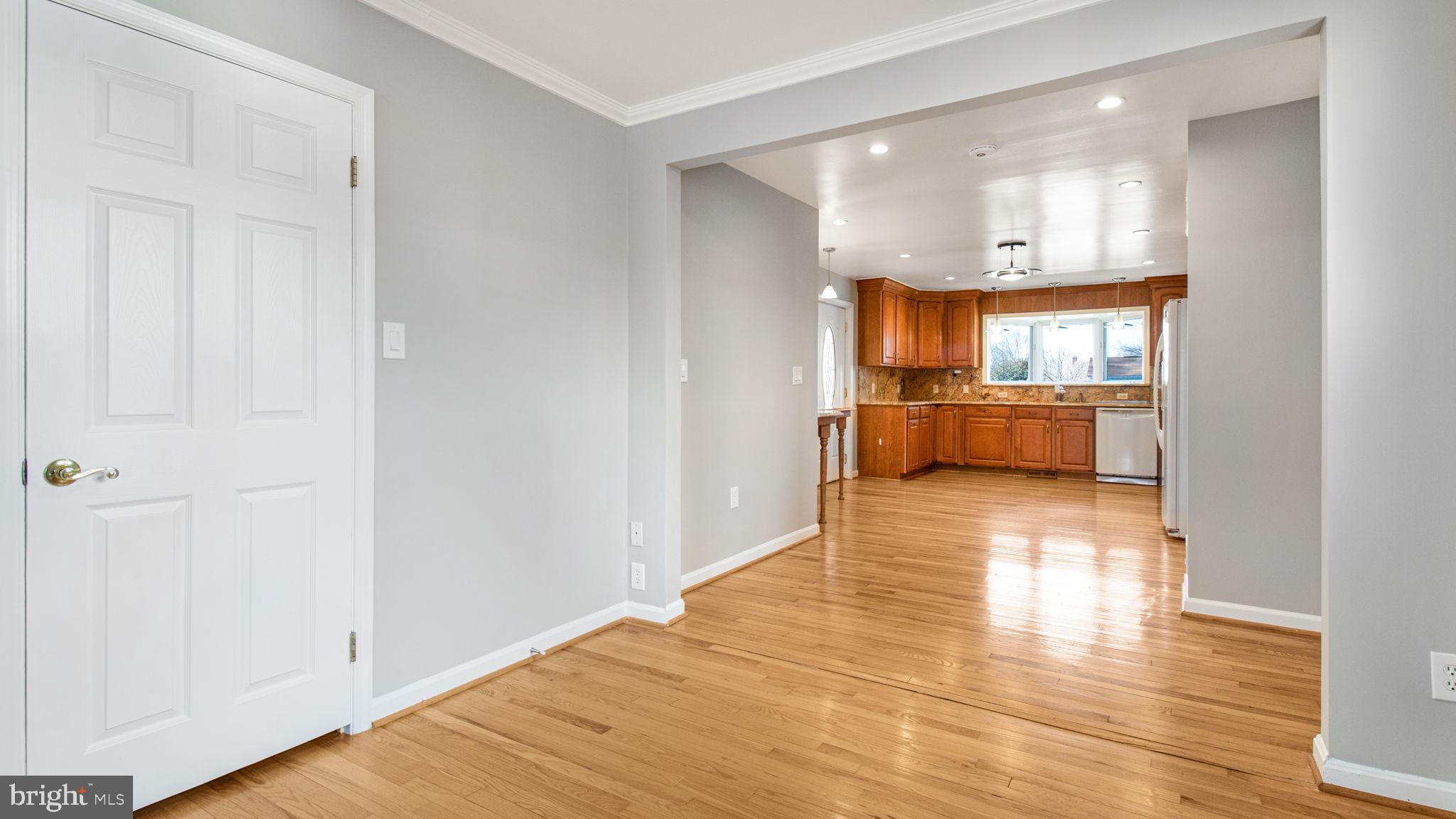 8708 Edmonston Road Berwyn Heights, MD 20740 - Photo 8 of 43 Gallery Image 8