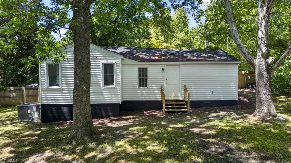 1005 Rucker Street Greensboro, NC 27407 - Photo 41 of 44