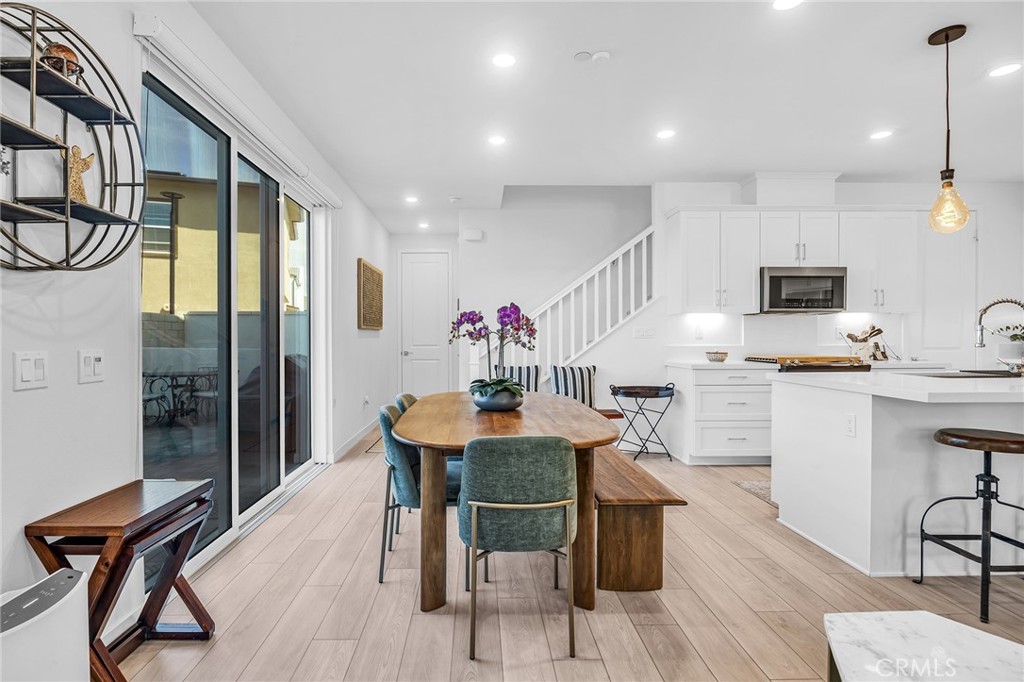 27641 Ensemble Place Valencia, CA 91381 - Photo 11 of 31