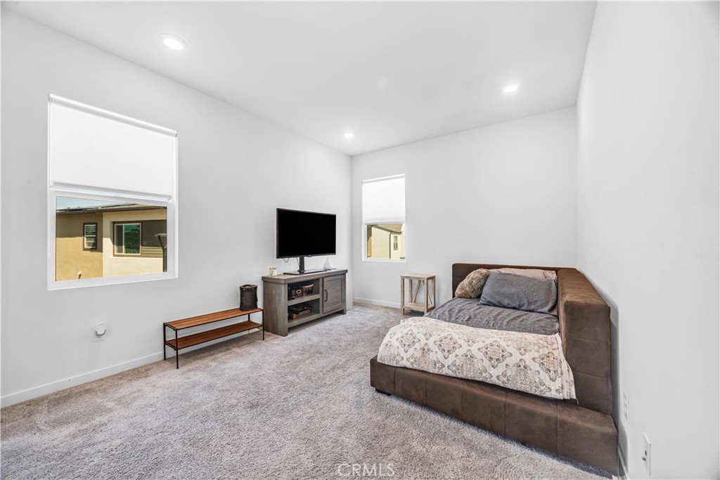 27641 Ensemble Place Valencia, CA 91381 - Photo 26 of 31 Bedroom #3