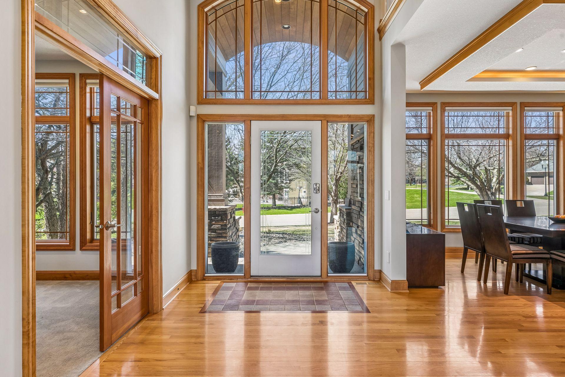 3717 Fairway Point Woodbury, MN 55125 - Photo 5 of 89