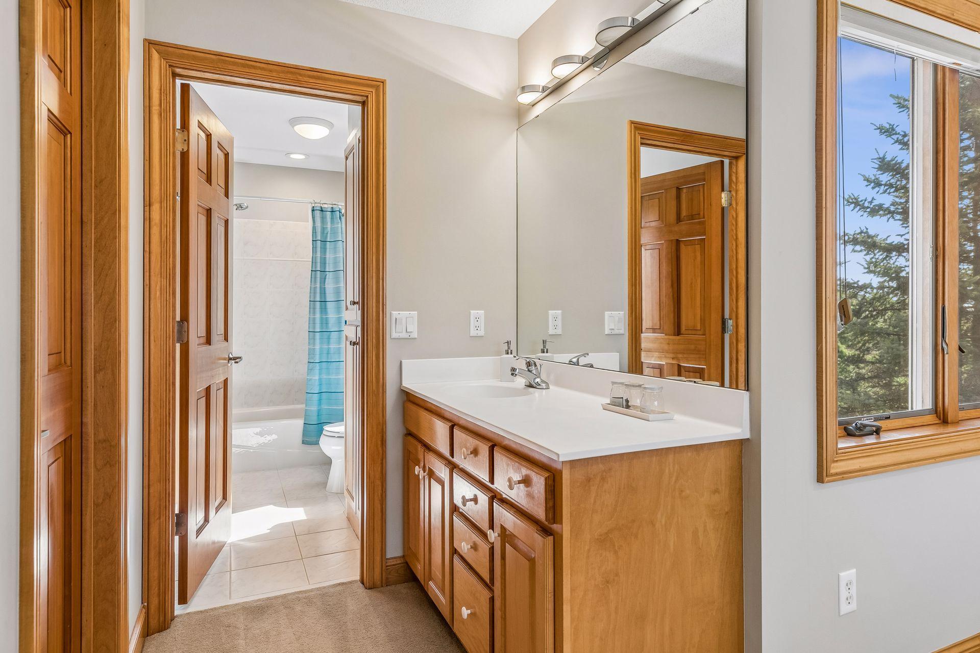 3717 Fairway Point Woodbury, MN 55125 - Photo 58 of 89