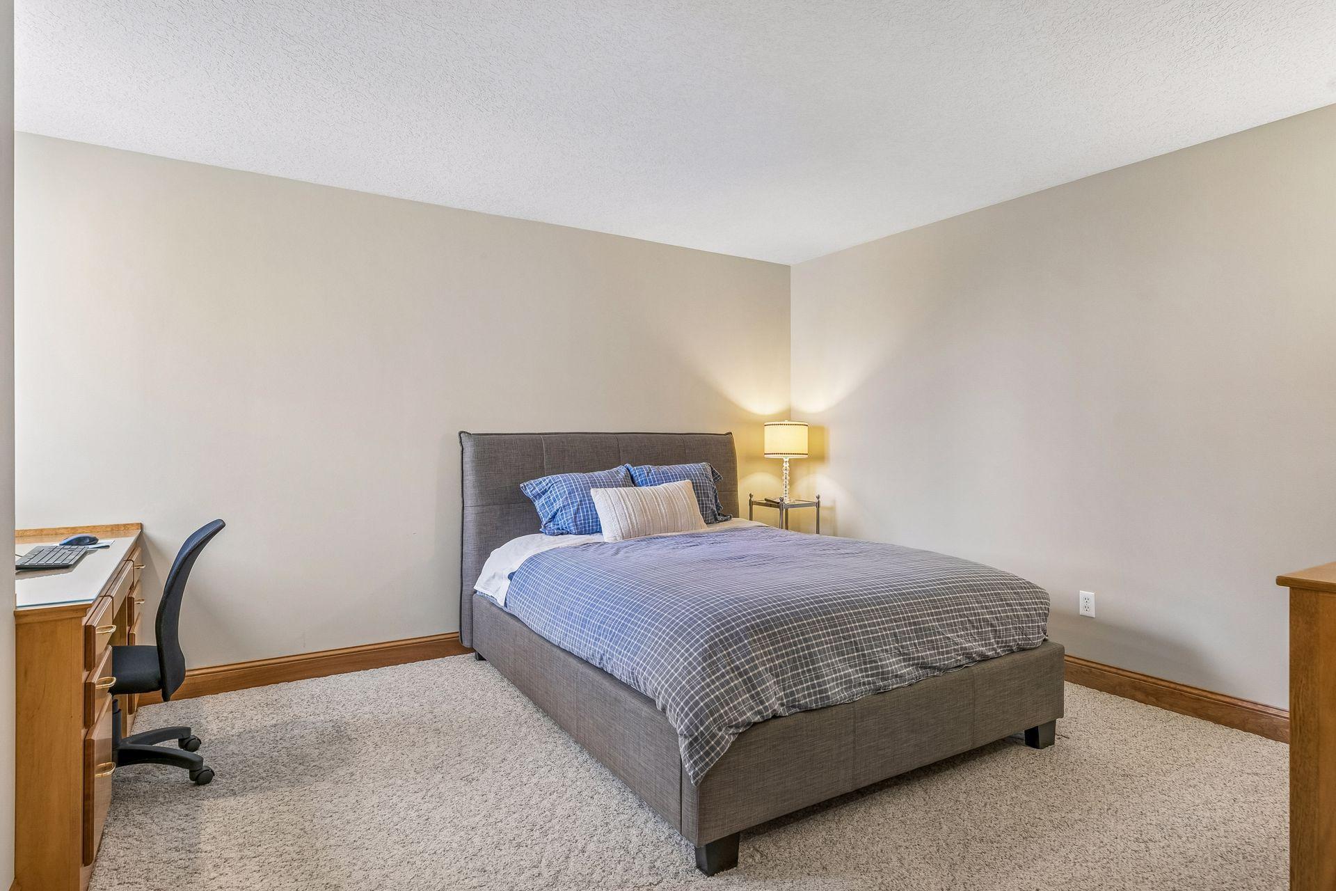 3717 Fairway Point Woodbury, MN 55125 - Photo 74 of 89
