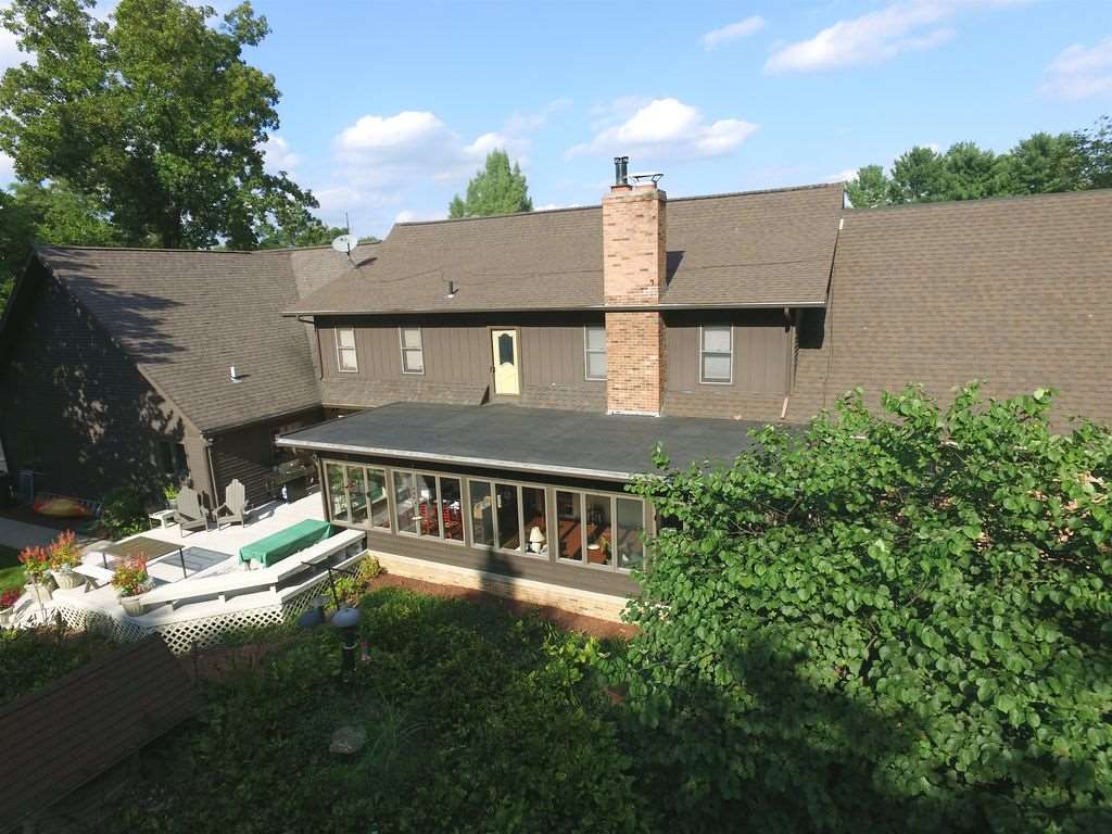 16311 Page Road Grabill, IN 46741 - Photo 3 of 36