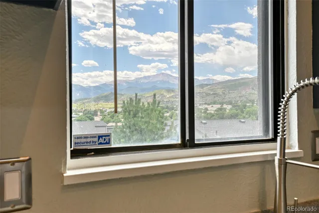 $318,500 | 1420 Territory Trail, Colorado Springs, CO 80919