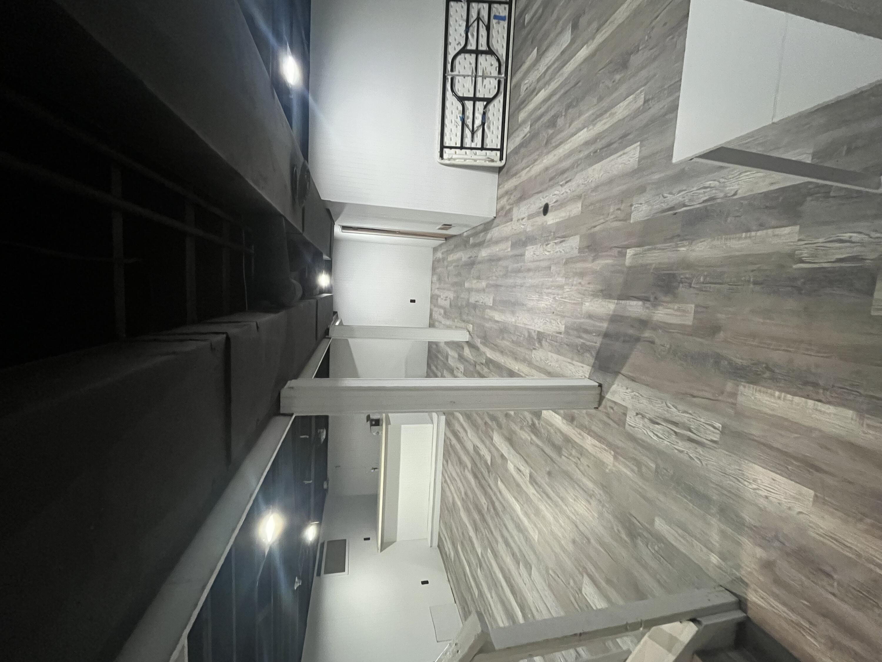 19186 Sunderland Road Detroit, MI 48219 - Photo 4 of 9 IMG_4813