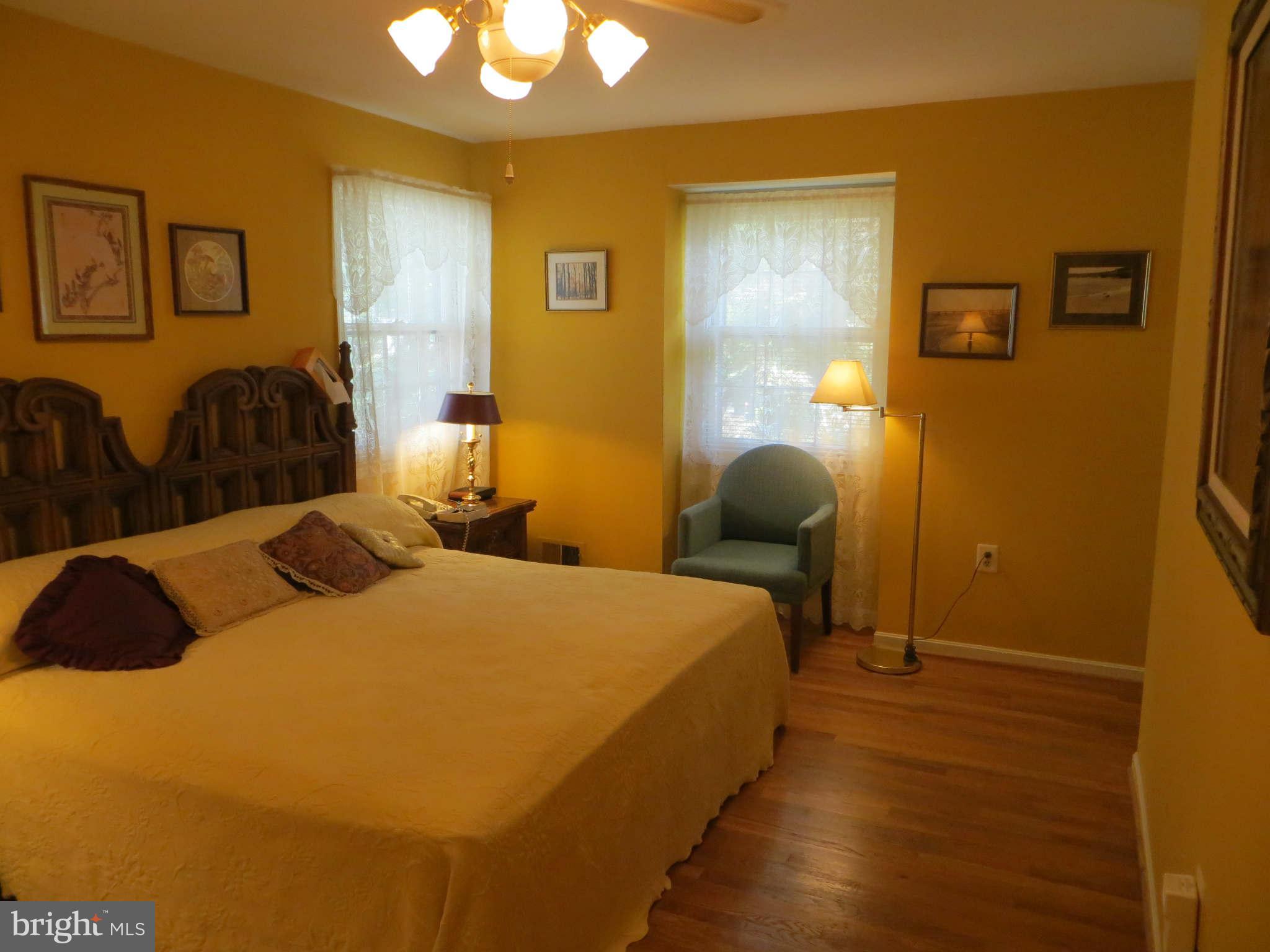 12504 Kuhl Road Silver Spring, MD 20902 - Photo 22 of 27 Bedroom (Master)