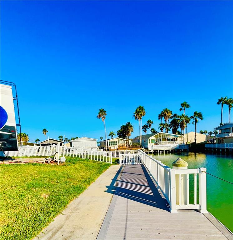 142 East Bonnet Circle Port Isabel, TX 78578 - Photo 8 of 26