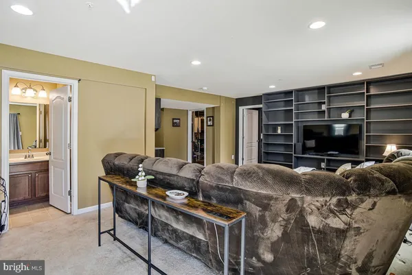 $695,000 | 5253 Turkey Foot Lake Street, Waldorf, MD 20602