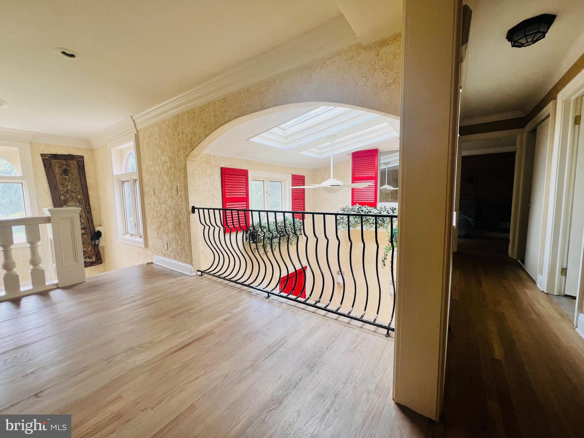 15729 Holly Grove Road Silver Spring, MD 20905 - Photo 22 of 37 Overlook to eat-in kitchen