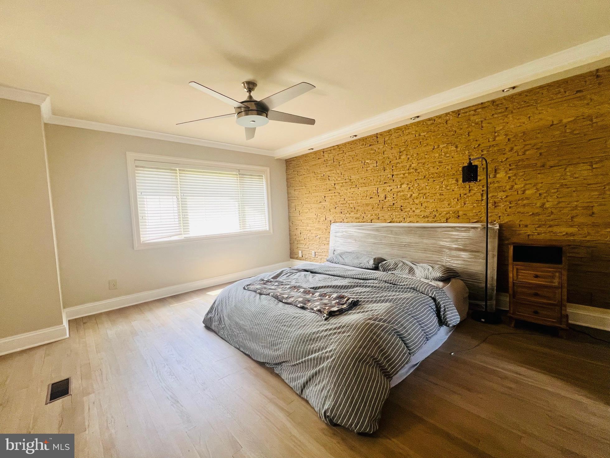 15729 Holly Grove Road Silver Spring, MD 20905 - Photo 23 of 37 Primary bedroom