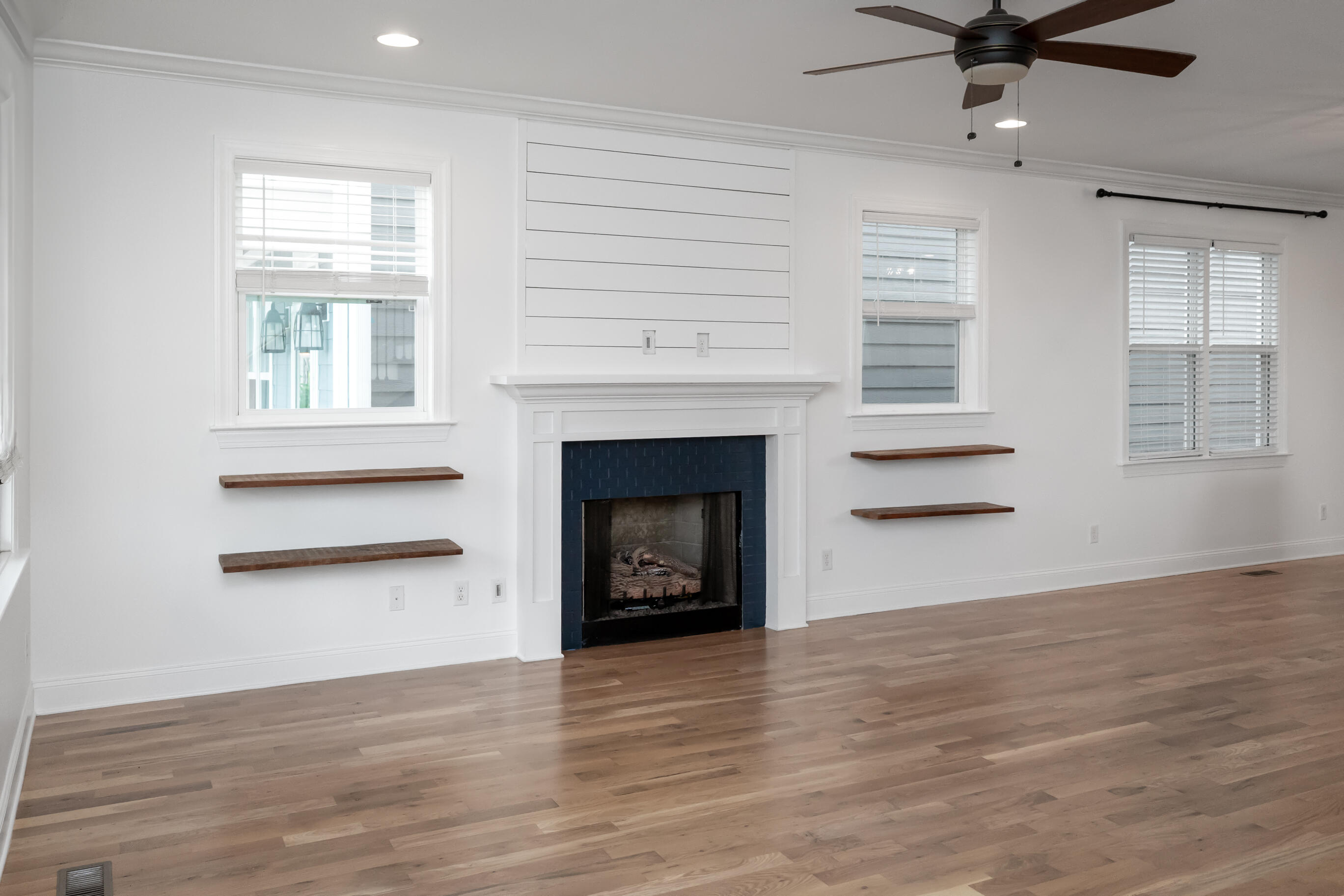 1444 Madison Street Chattanooga, TN 37408 - Photo 3 of 34 _DSC2043-Edit