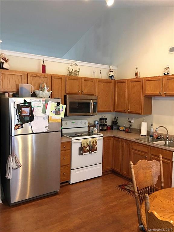 108 Arbor Ridge Road, Unit L 120 Mount Holly, NC 28120 - Photo 5 of 17 Gallery Image 5