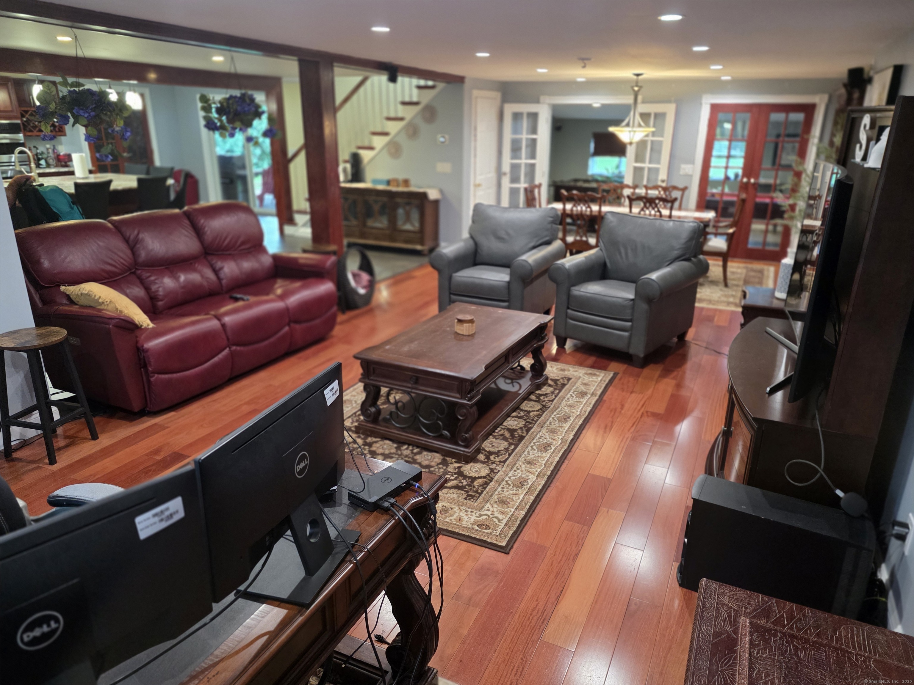 913 Pleasant Valley Road South Windsor, CT 06074 - Photo 10 of 38