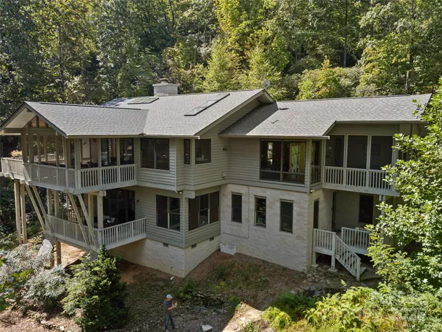 $1,575,000 | 466 Sweetwater Lane, Pisgah Forest, NC 28768