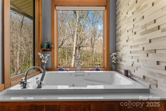 $1,575,000 | 466 Sweetwater Lane, Pisgah Forest, NC 28768