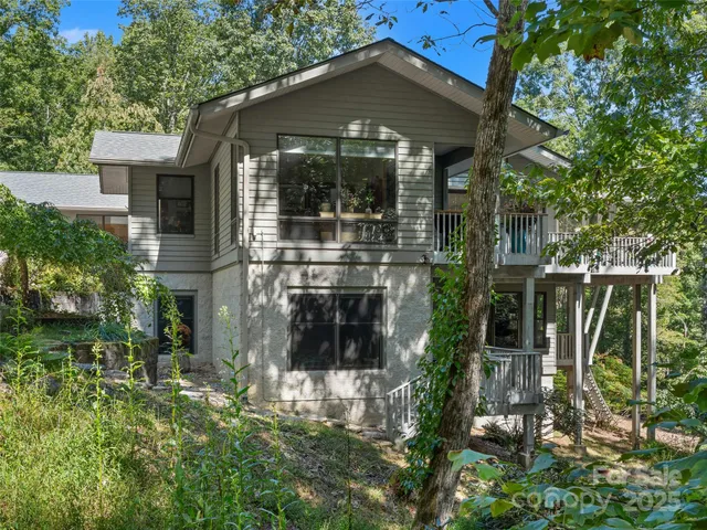 $1,575,000 | 466 Sweetwater Lane, Pisgah Forest, NC 28768