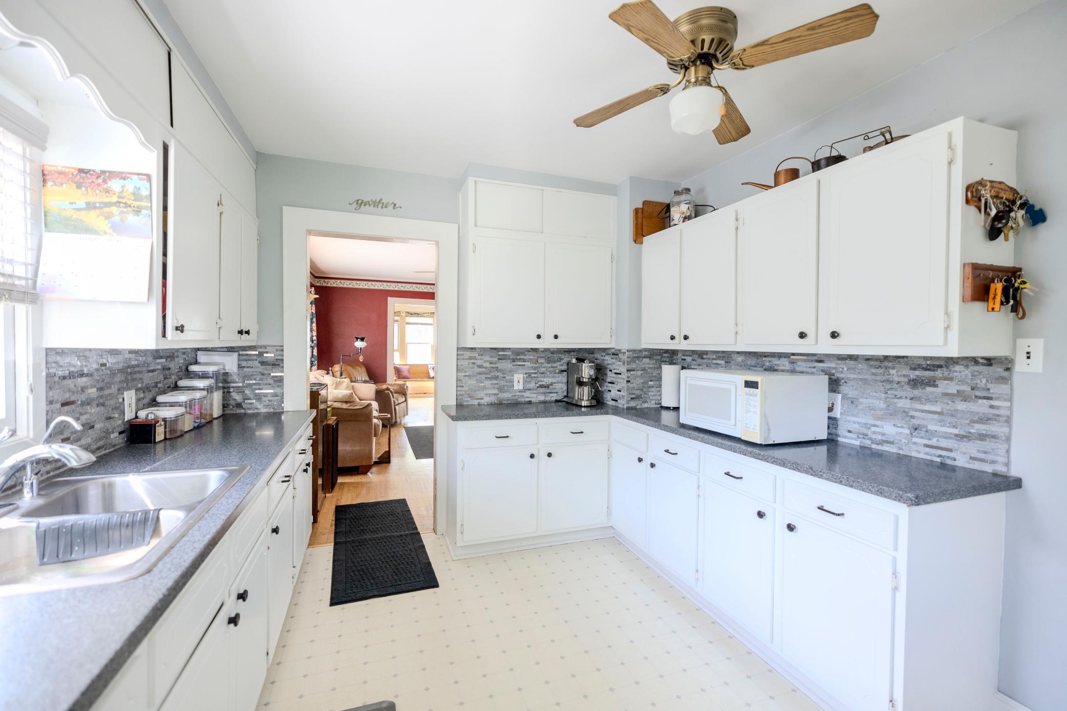 308 West 9th Street Morris, MN 56267 - Photo 25 of 62