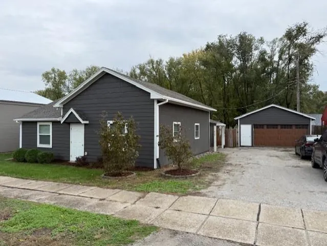 $239,000 | 410 Main Street, East Lynne, MO 64743
