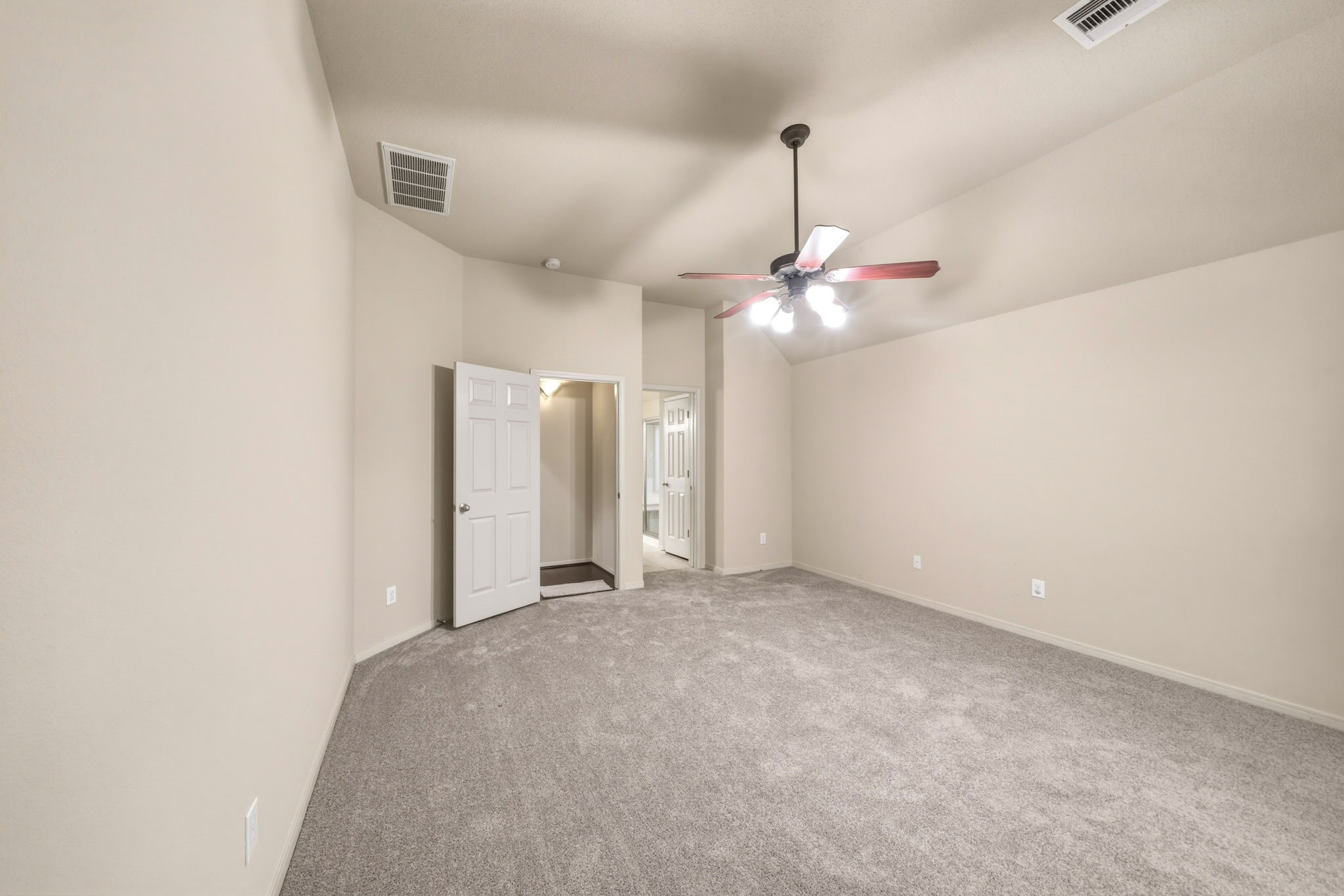 15919 Walnut Shores Drive Houston, TX 77044 - Photo 19 of 36
