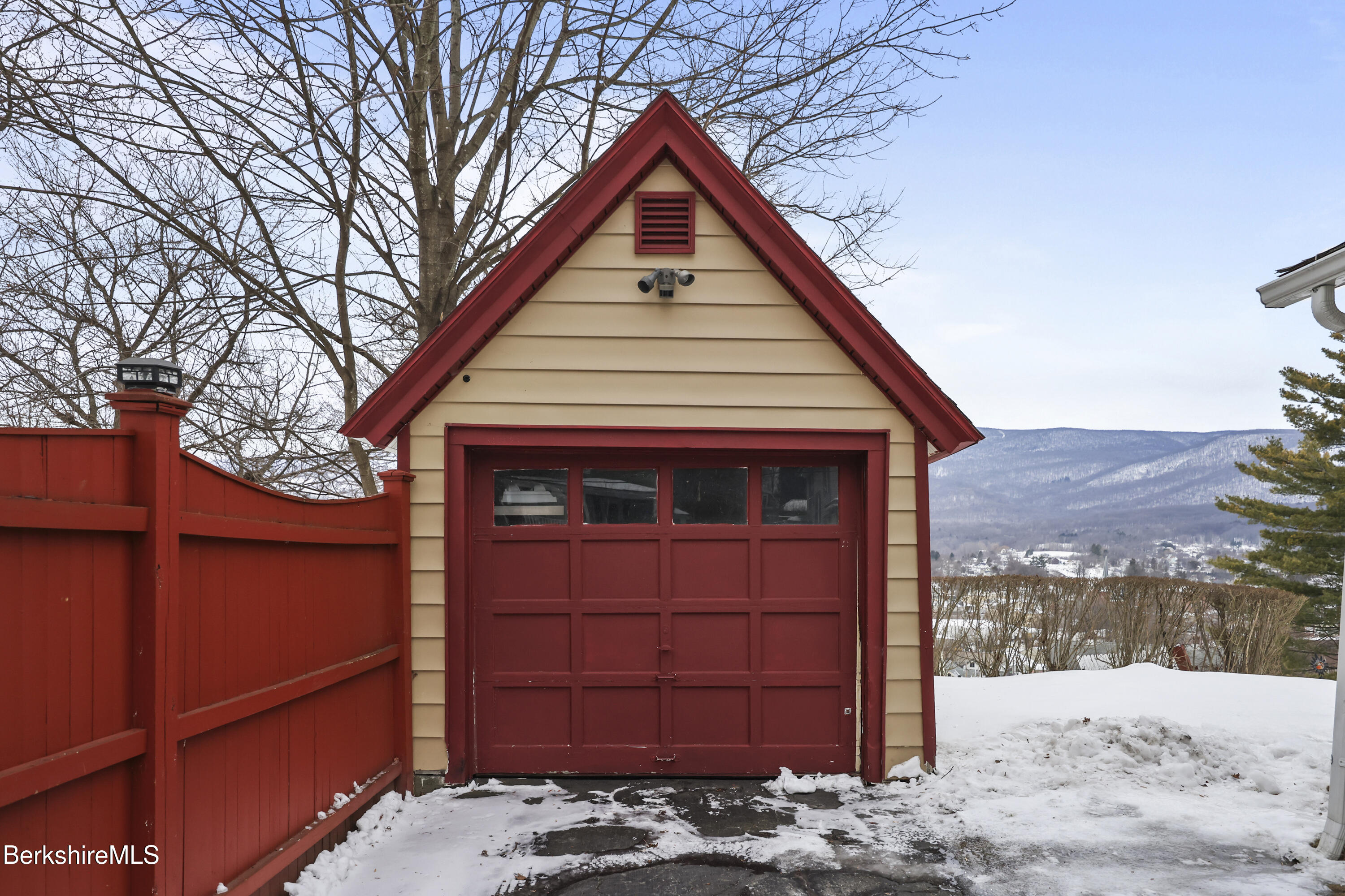 12 2nd Street Adams, MA 01220 - Photo 34 of 35 155 Garage