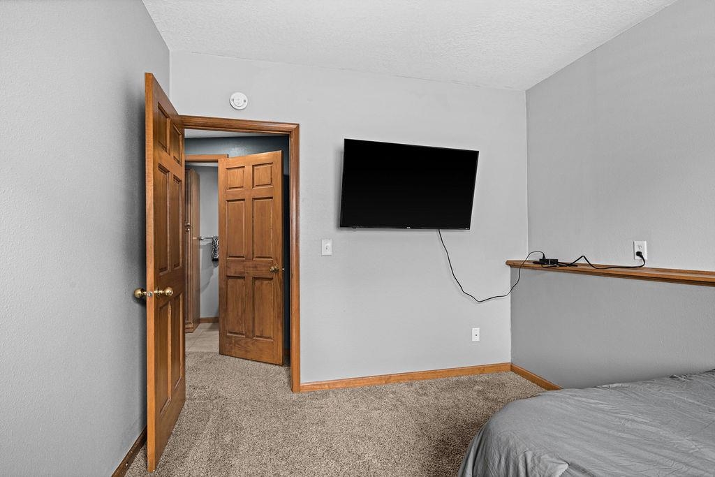 803 Almac Drive Proctor, MN 55810 - Photo 28 of 34