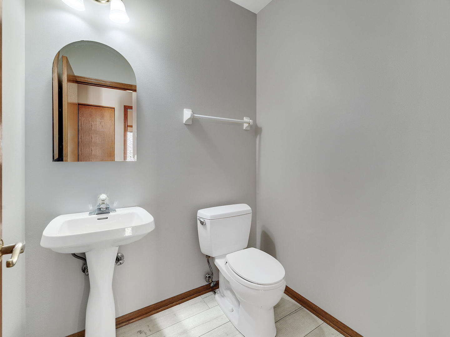 751 Woodcrest Lane Lemont, IL 60439 - Photo 15 of 31