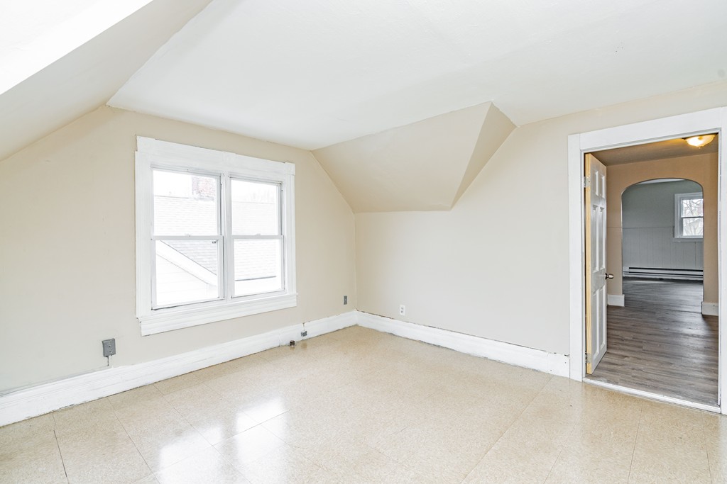 17 Marble Street Springfield, MA 01105 - Photo 30 of 37