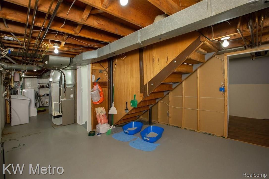 8161 South Eston Road Clarkston, MI 48348 - Photo 35 of 37 MC_Clarkston-34.jpg