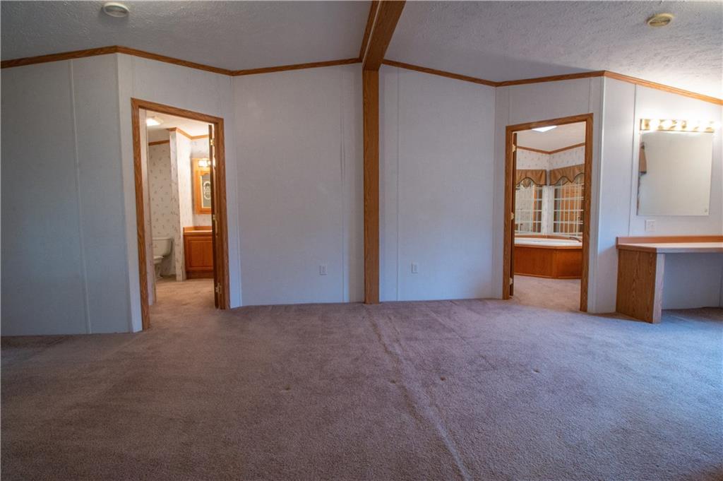 1788 Mercer Grove City Road Mercer, PA 16137 - Photo 13 of 25