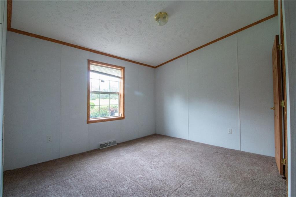 1788 Mercer Grove City Road Mercer, PA 16137 - Photo 15 of 25