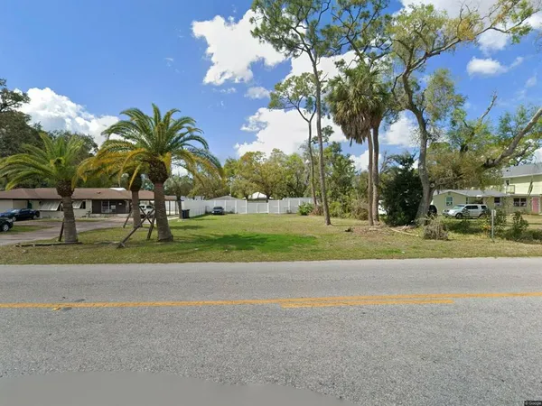 $139,900 | 5118 33rd Street East, Bradenton, FL 34203