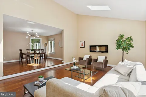 $1,275,000 | 8033 Cypress Grove Lane, Cabin John, MD 20818