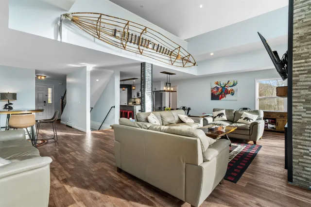 $1,249,000 | 17 Highwoods Drive, Unit 16 AND 17, Intervale, NH 03845