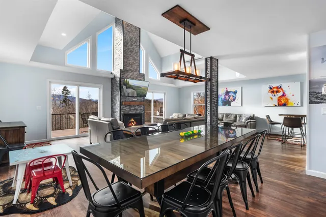 $1,249,000 | 17 Highwoods Drive, Unit 16 AND 17, Intervale, NH 03845