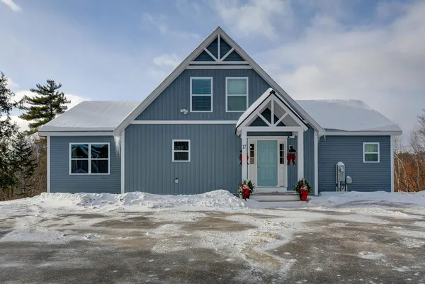 $1,195,000 | 17 Highwoods Drive, Unit 16 AND 17, Intervale, NH 03845