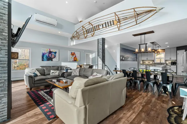 $1,249,000 | 17 Highwoods Drive, Unit 16 AND 17, Intervale, NH 03845