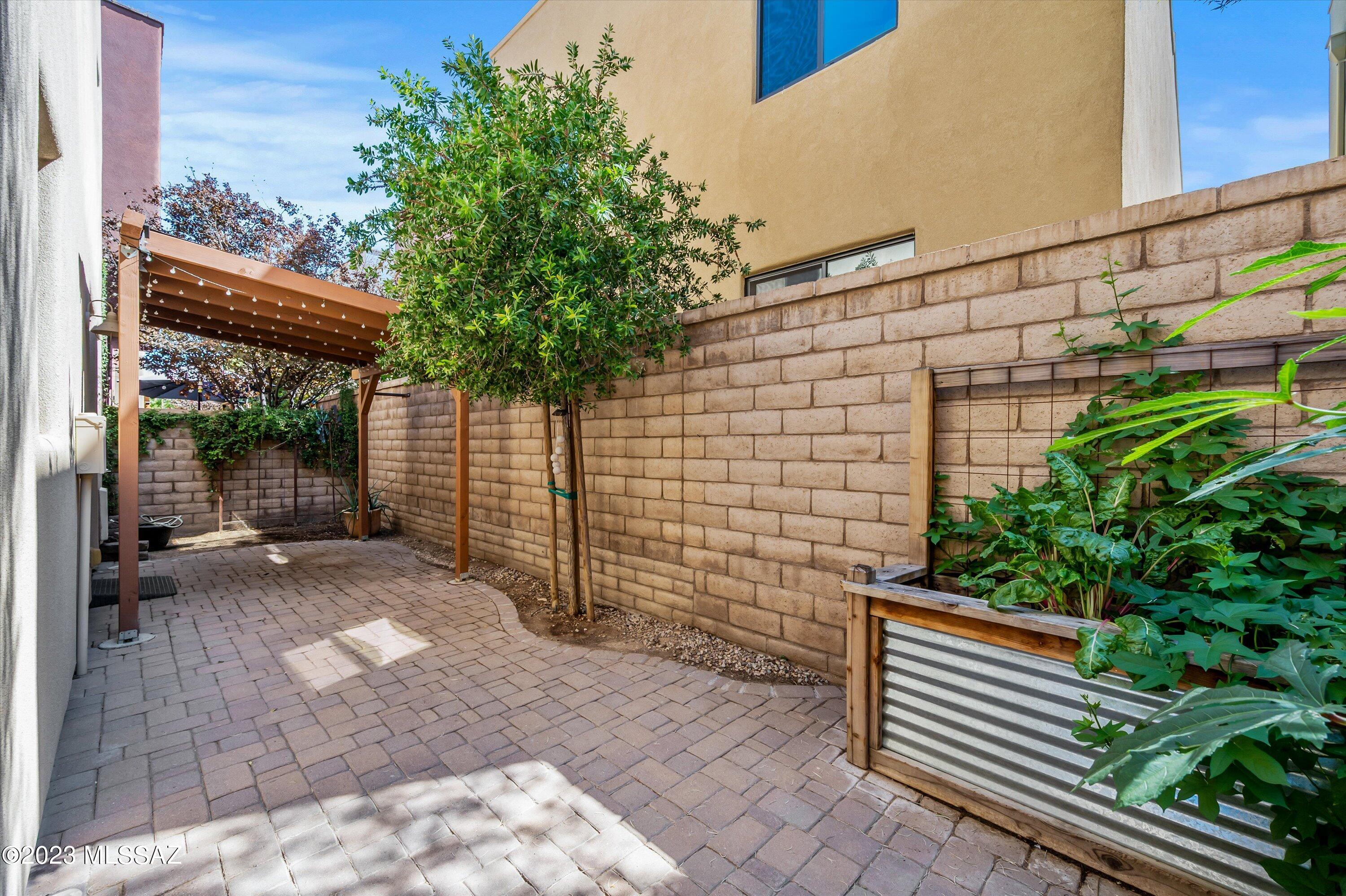 394 East Cedarvale Road Tucson, AZ 85704 - Photo 36 of 41