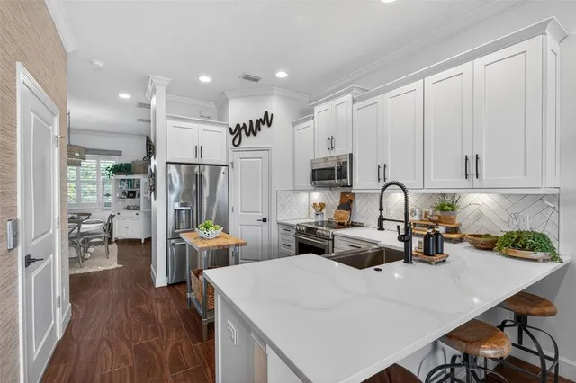 $735,000 | 6115 Anchorage Way South, St. Petersburg, FL 33712