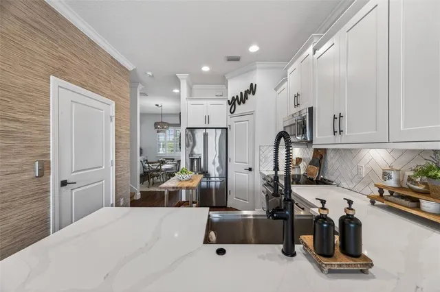 $735,000 | 6115 Anchorage Way South, St. Petersburg, FL 33712