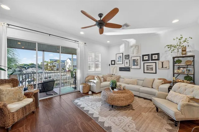 $735,000 | 6115 Anchorage Way South, St. Petersburg, FL 33712