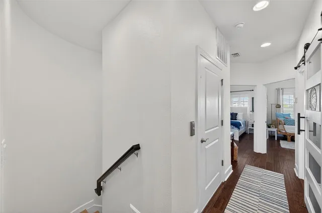 $735,000 | 6115 Anchorage Way South, St. Petersburg, FL 33712