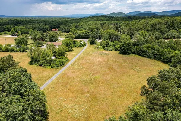 $845,000 | 1655 Howardsville Turnpike, Stuarts Draft, VA 24477