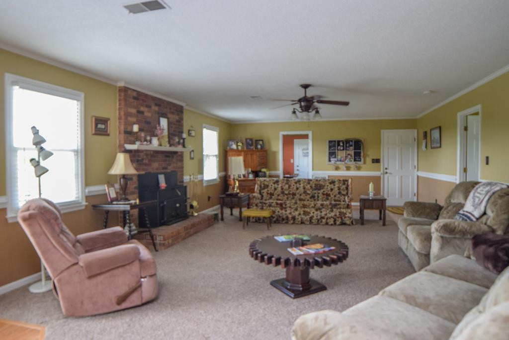 450 Hi-Cotton Lane Springfield, SC 29146 - Photo 9 of 41