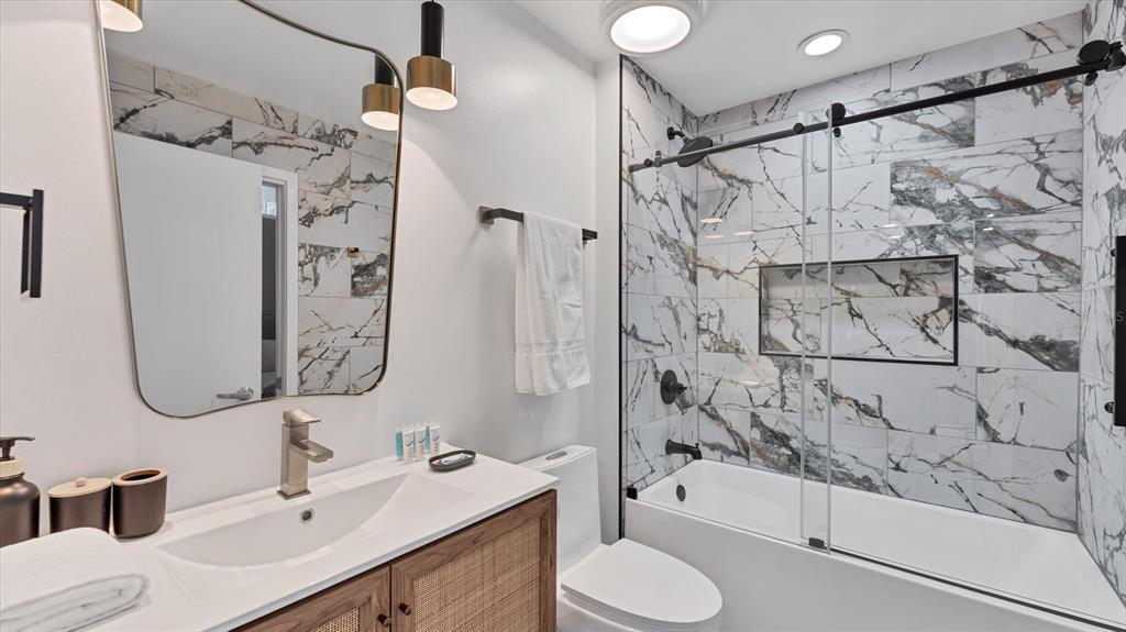 525 East Jackson Street, Unit 506 Orlando, FL 32801 - Photo 33 of 52