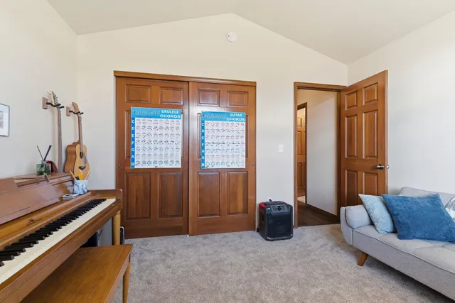 $599,000 | 1002 West Highpeak Drive, Spokane, WA 99224